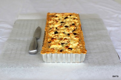 Olive, Spinach and Pinenut tart