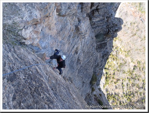 Via Diedro Sajuma 190m 6b (6a A0 Oblig) (Peña Solano, Escarrilla) (Victor) 0605 Via Diedro Sajuma 190m 6b (6a A0 Oblig) (Peña Solano, Escarrilla) (Victor) 0605