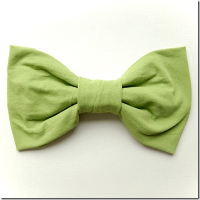 isly-t-shirt-bow-tutorial-9 isly-t-shirt-bow-tutorial-9