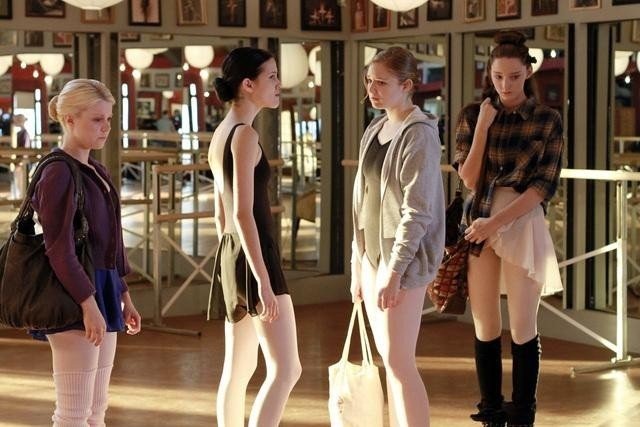 [Bunheads%2520screen%252001%255B4%255D.jpg]