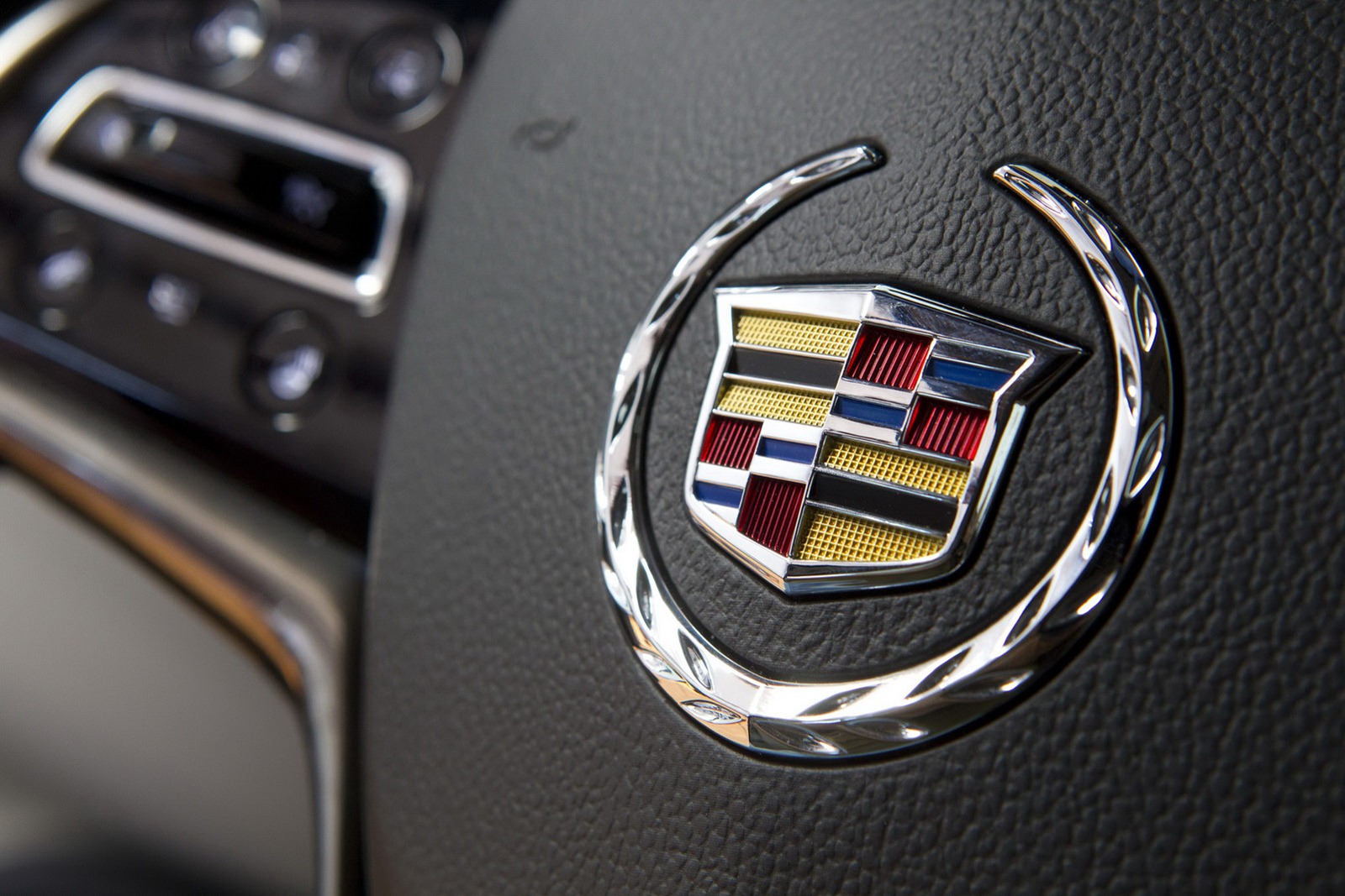 [2013-Cadillac-ATS-22%255B5%255D.jpg]
