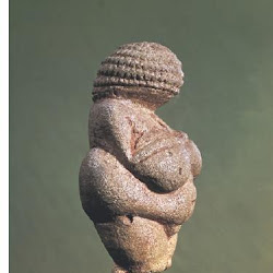 02 - Venus auriñaciense de Willendorf (Austria)