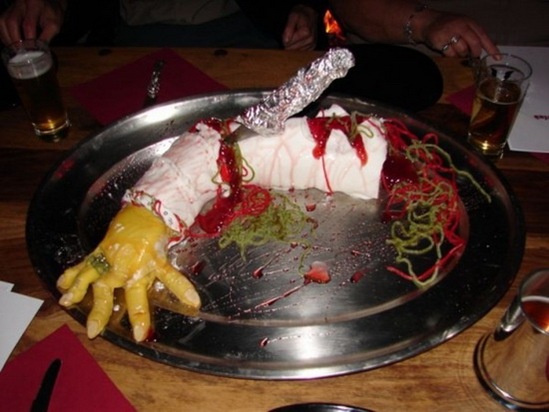 bizarre_birthday_weird_ccakes_03 bizarre_birthday_weird_ccakes_03