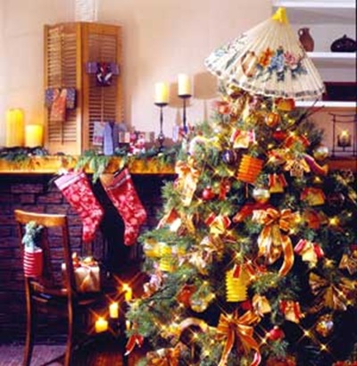 asian inspired Christmas tree bhg