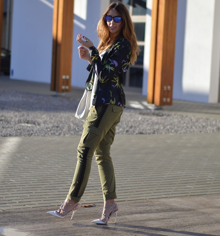Fashion Blogger Outfit, Kimono Jacket, Army Pants, Prada bag, Mirrored Sunglasses, Street Style, Italian Fashion, Fashion blogger Italiane