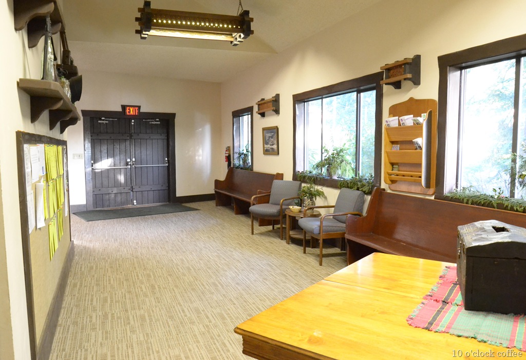 [entrance%255B8%255D.jpg]