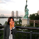 yuka and the statue of liberty at muscle park in tokyo in Odaiba, Japan 
