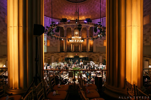 The gorgeous Gotham Hall event space as seen from above. Brides streamed in around 10AM then headed upstairs for our all-star panel. The gorgeous Gotham Hall event space as seen from above. Brides streamed in around 10AM then headed upstairs for our all-star panel.