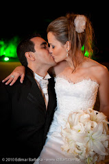 Album (digital) de fotos de Daniela e Evandro. Fotografias digitais do fotógrafo profissional Edimar Barbosa, do Stillart Studio Fotográfico, que faz fotos de casamento, fotos de eventos sociais, fotojornalismo e ensaios fotográficos em Guaratingueta, SP, Lorena, Aparecida, São José dos Campos, Vale do Paraíba, Sul de Minas Gerais, Litoral Norte de São Paulo e outras cidades do estado de São Paulo. fotos casamento de guaratingueta sp para noivas casamentos foto fotografia noiva arranjos imagem convites exemplos restauração fotográfica filmagens
