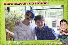Fotos do evento Rafael - 03.09.11. Foto numero 023 da Social Click Fotografia Digital, do Rio de Janeiro, RJ, que faz fotos divertidas, fotos malucas, fotos com fantasias, fotos na hora, fotografia maluca, fotografia divertida com molduras personalizadas. fotos divertidas malucas foto maluca animadas animado rj rio de janeiro divertida fantasia animada aniversario 15 anos fotografos casamento fotografia noivos fotografias digital
