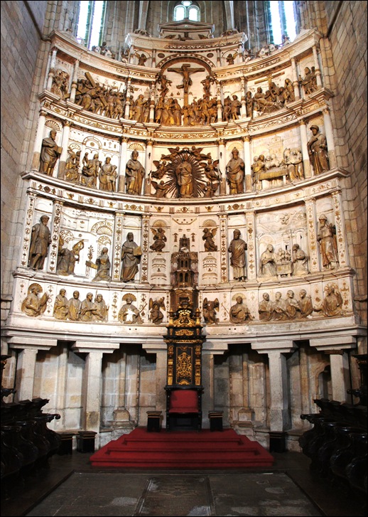Gloria Ishizaka - Guarda - Sé Catedral  - interior 3