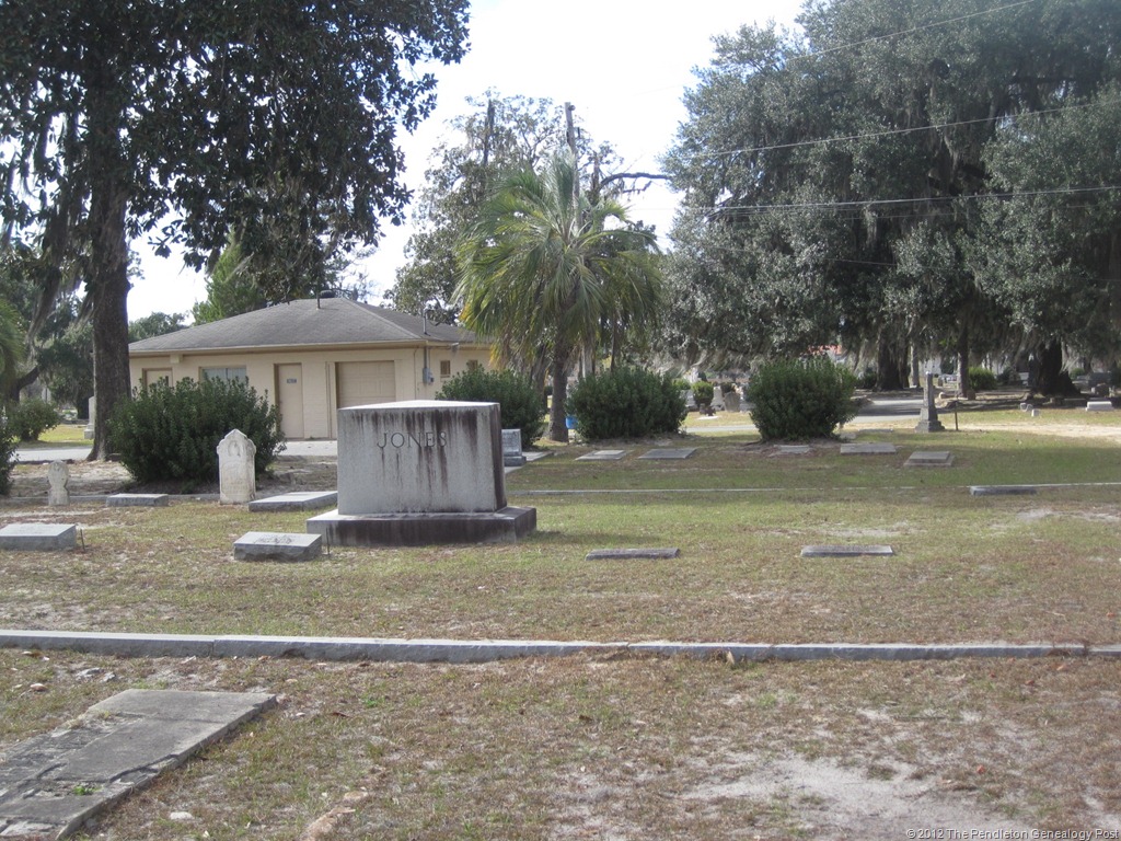 [IMG_2953%2520Jeremiah%2520Jones%2520plot%255B8%255D.jpg]