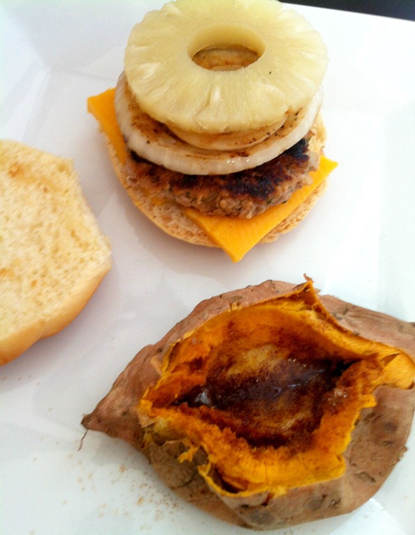 [Hawaiian%2520Turkey%2520Burgers_2%255B5%255D.jpg]