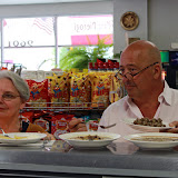 Andrew Zimmern from Bizarre Foods - 34_b.jpg