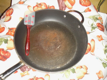 We hope a new set of spurtles will help Tina Knezevic who showed us her melted spatula and damaged pan, which she described as “burned, scraped, and cut.” We hope a new set of spurtles will help Tina Knezevic who showed us her melted spatula and damaged pan, which she described as “burned, scraped, and cut.”