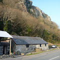 General - Hut
