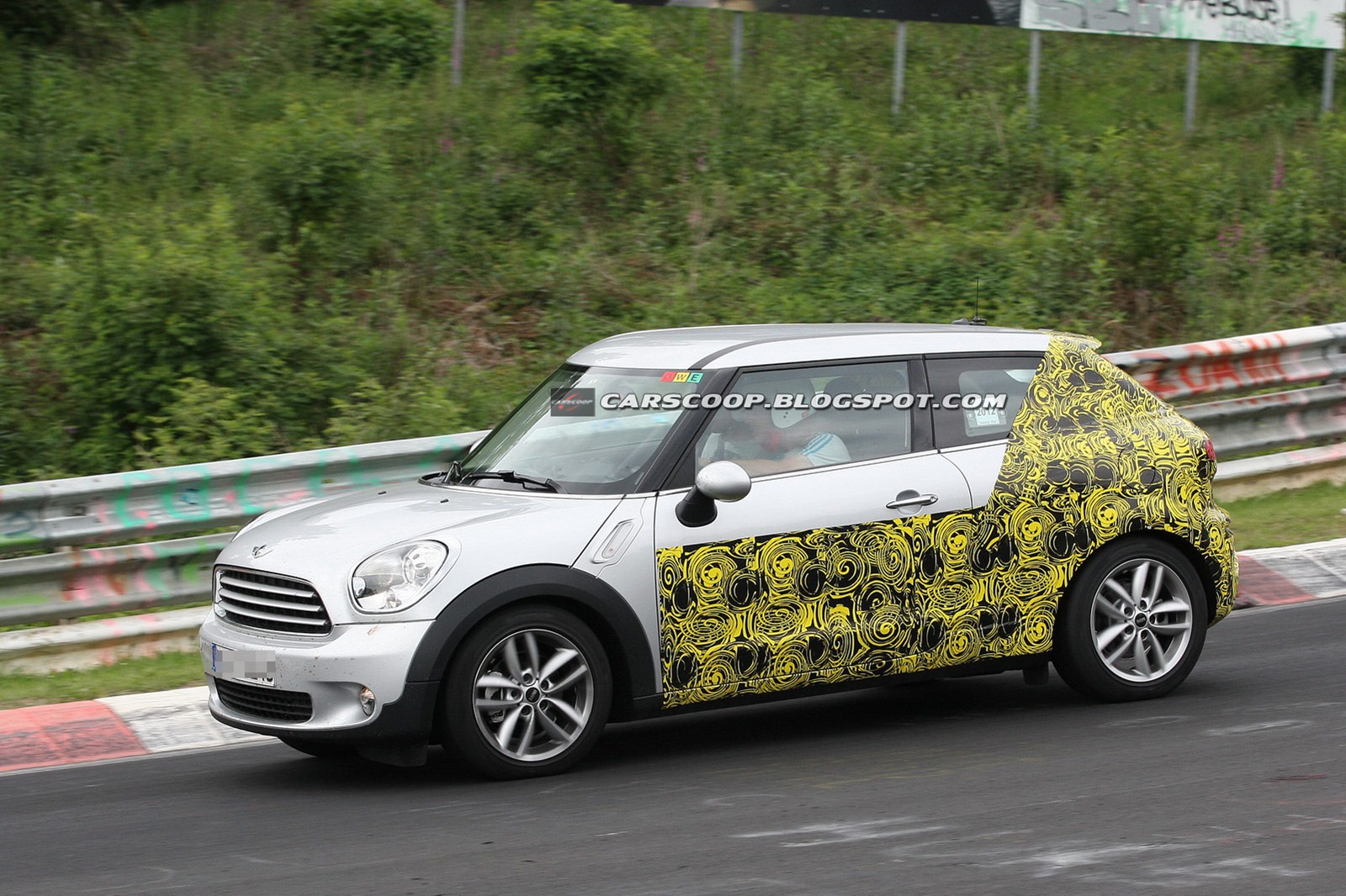 [2014-MINI-Countryman-Coupe-w3%255B3%255D.jpg]