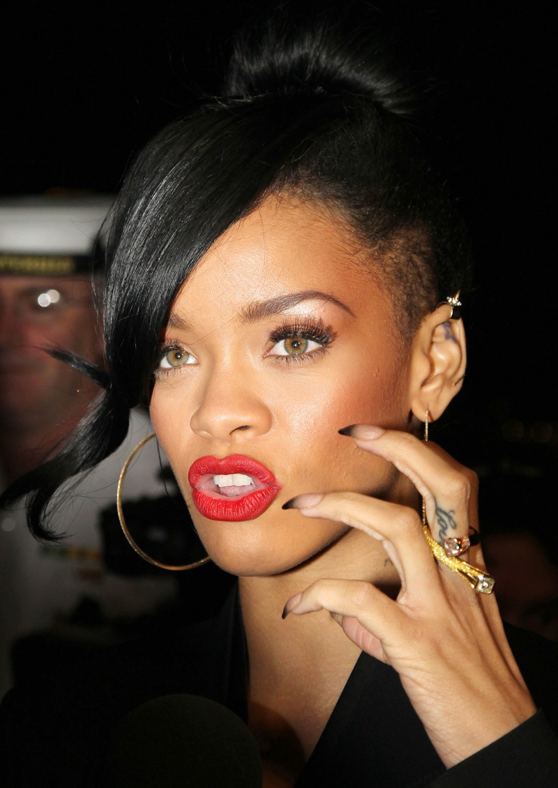 Rihanna Battleship Australian Premiere J0001 049 JPG