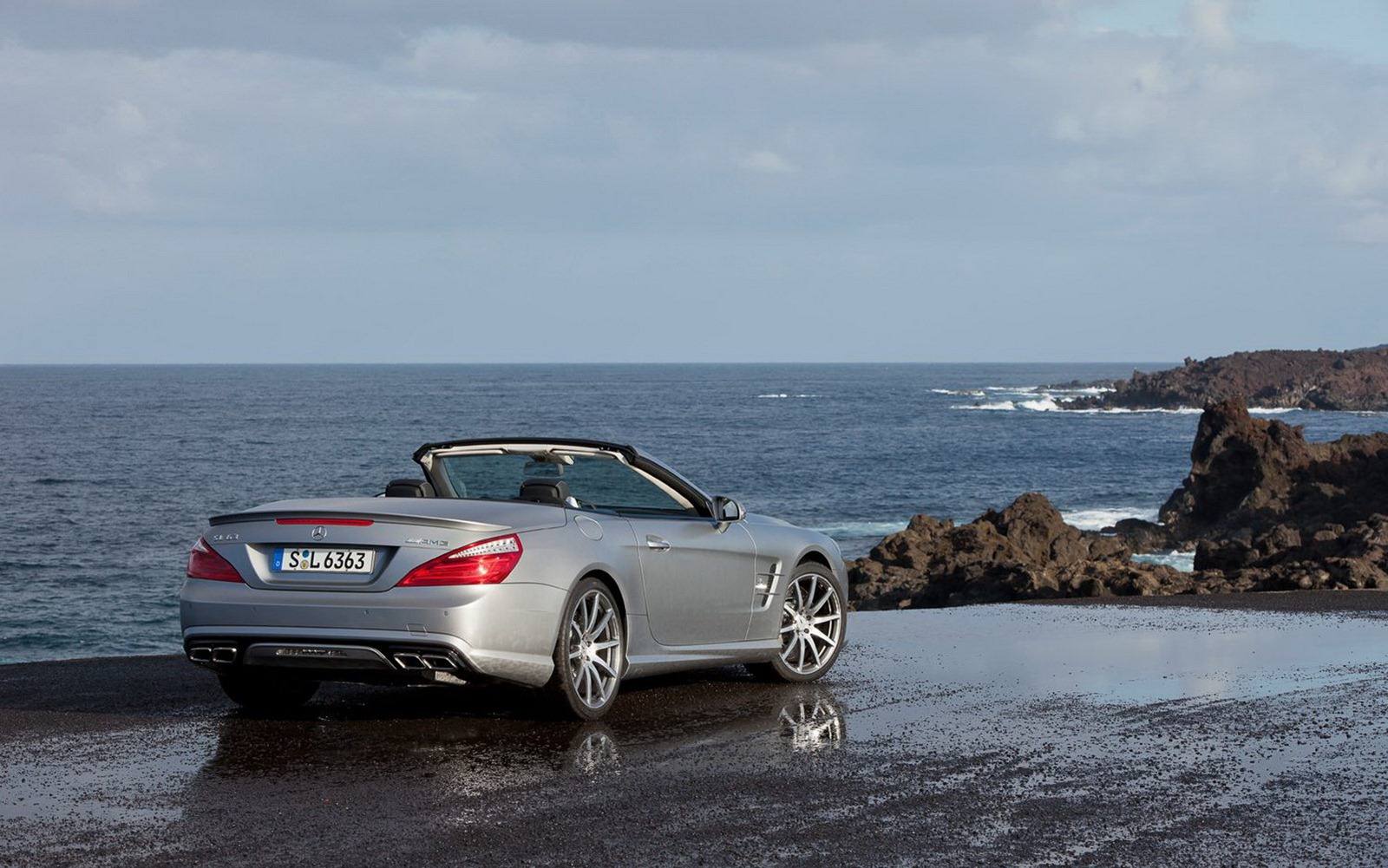 [2013-Mercedes-SL63-AMG-7%255B5%255D.jpg]