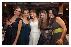 Fotos do evento Julia e Marcos (álbum de assinatura ao vivo) - 21.10.11. Foto numero 78 da Social Click Fotografia Digital, do Rio de Janeiro, RJ, que faz fotos divertidas, fotos malucas, fotos com fantasias, fotos na hora, fotografia maluca, fotografia divertida com molduras personalizadas. fotos divertidas malucas foto maluca animadas animado rj rio de janeiro divertida fantasia animada aniversario 15 anos site com eventos fotografo fotografia