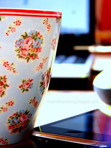 [beauty%2520is%2520where%2520you%2520find%2520it%2520-%2520ALLTAG%255B3%255D.jpg]