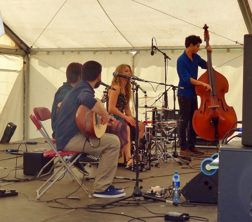 [DSC07260%2520%25281300x1146%2529%255B6%255D.jpg]