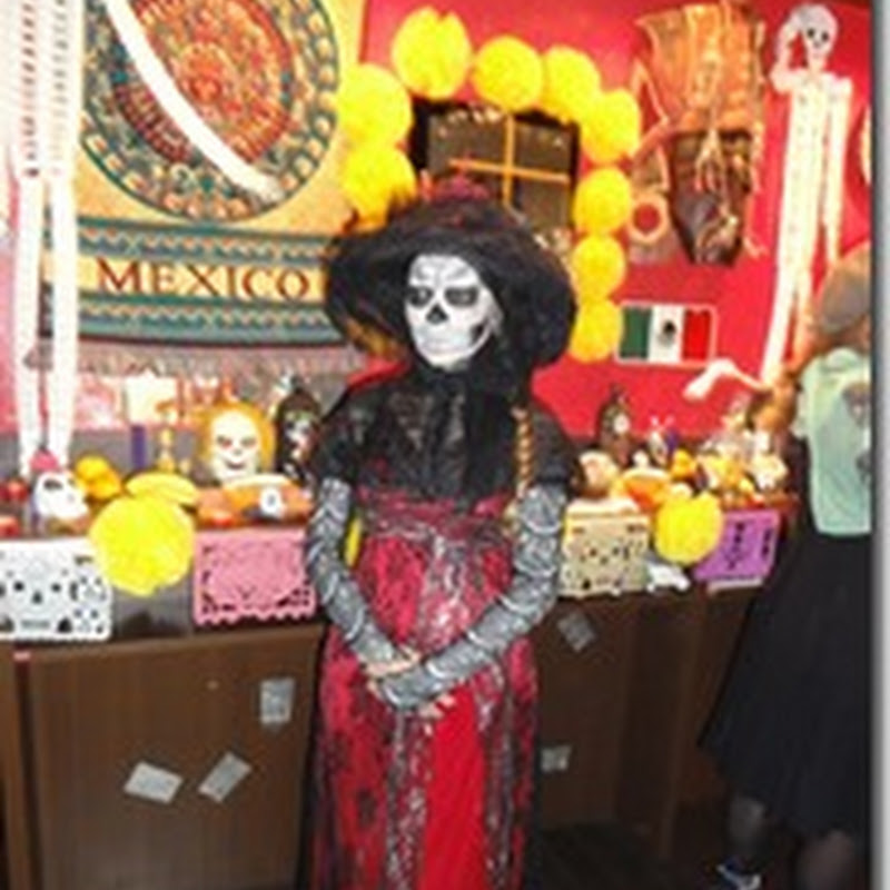 「死者の日」祝祭 - Celebración del Día De Muertos