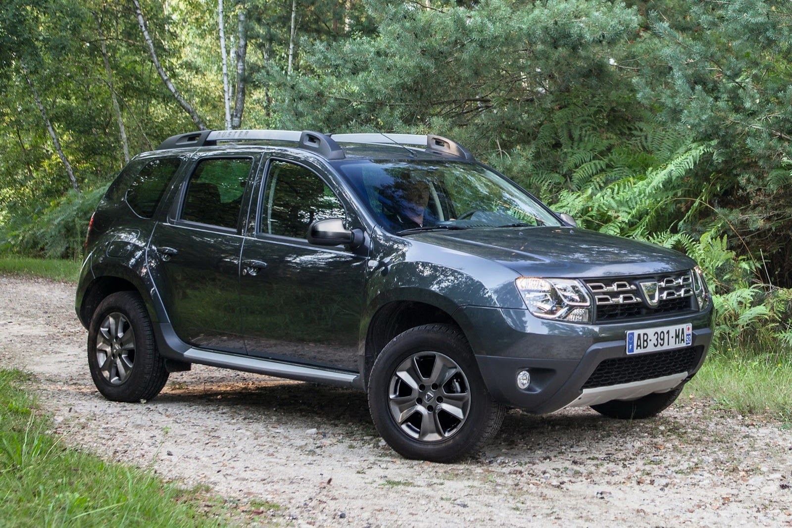 [Dacia-Duster-Facelift-5%255B2%255D.jpg]
