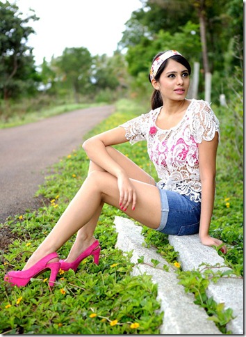 deepa-sannidhi-latest-HD-photos