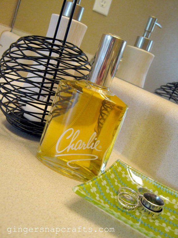 [charlie-perfume-by-revlon4.jpg]