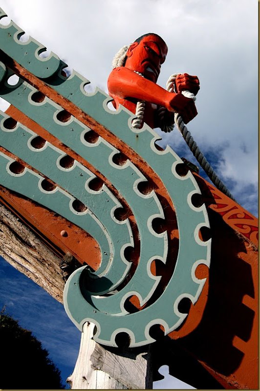 Maori carving waka Kaikoura