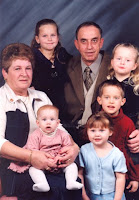 Monden, John en Cathy Kleinkinderen.jpg
