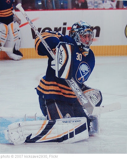 'Ryan Miller' photo (c) 2007, kicksave2930 - license: http://creativecommons.org/licenses/by/2.0/