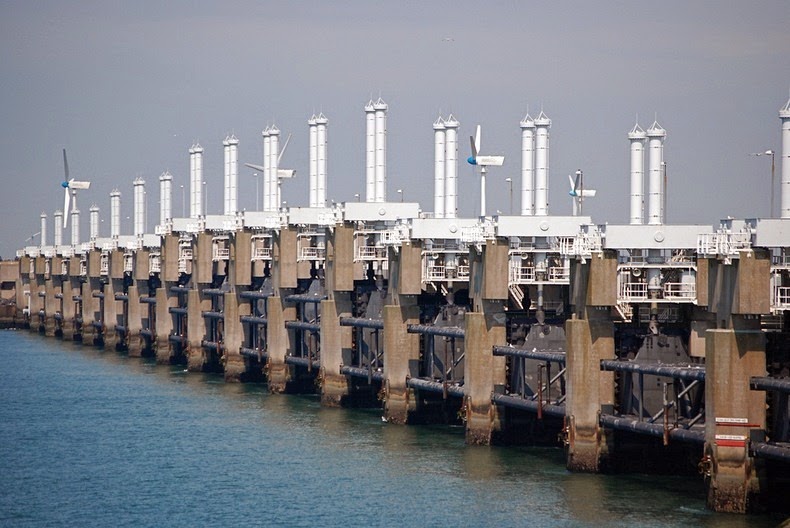 oosterscheldekering-3 oosterscheldekering-3