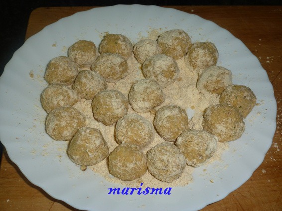 [ensalada%2520de%2520falafel6%2520copia%255B4%255D.jpg]