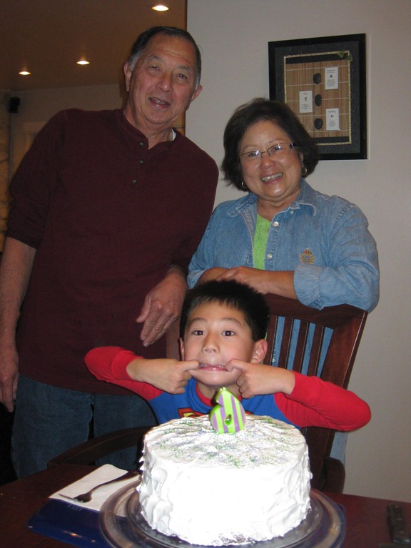 [6bday_grandpa_grandma1%255B3%255D.jpg]