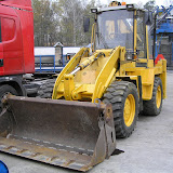 Komatsu 595 S