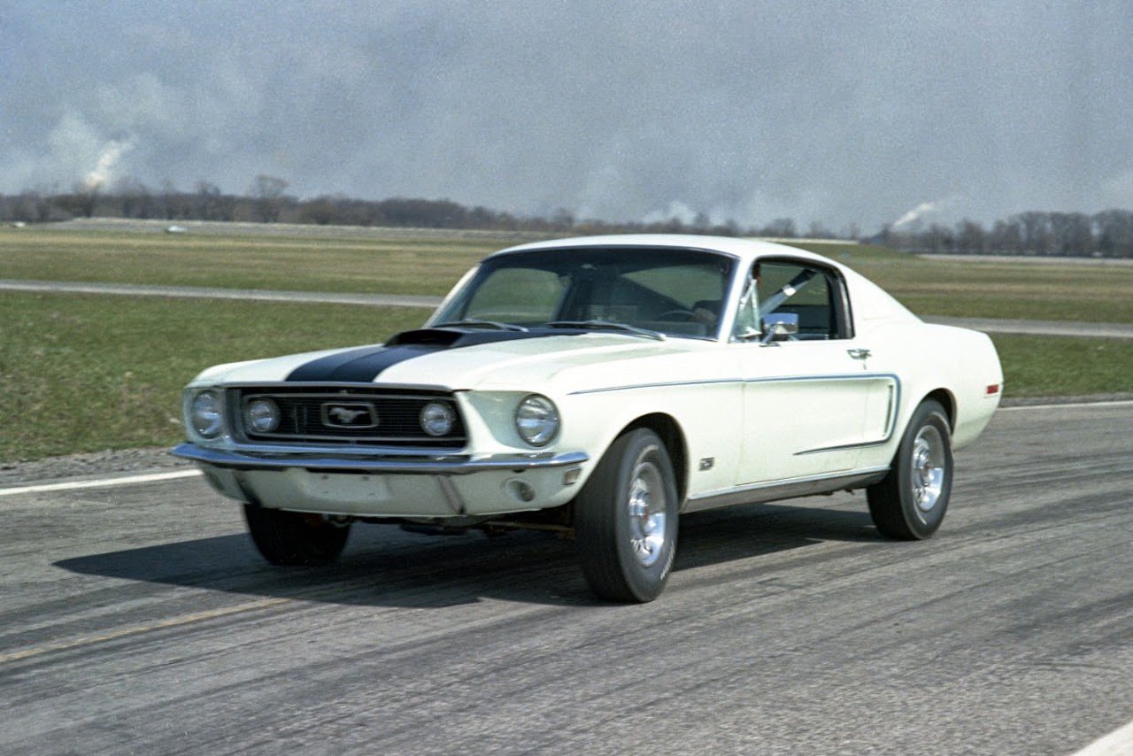 [Ford-Mustang-4%255B3%255D.jpg]
