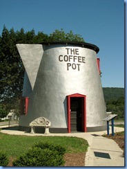 3293 Pennsylvania - Bedford, PA - Lincoln Highway (Pitt St.) - (1927) The Coffee Pot 3293 Pennsylvania - Bedford, PA - Lincoln Highway (Pitt St.) - (1927) The Coffee Pot