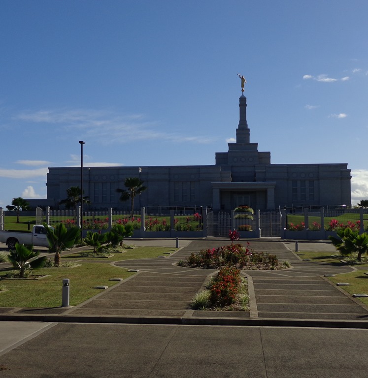 [Fiji---Temple4.jpg]