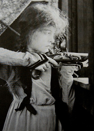 Lillian Gish in Daphne and the Pirate 1916