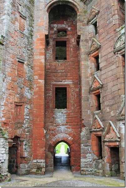 42-Caerlaverock-Castle