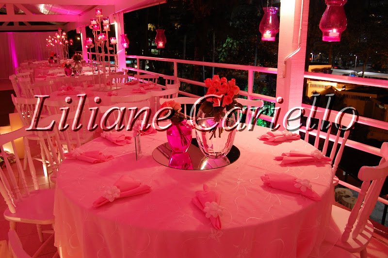Fotos de Casamento Bianca e Jorge no Clube Marimbás. Foto numero 00 da cerimonialista Liliane Cariello, do Rio de Janeiro, RJ, que faz cerimonial de casamentos, cerimonial de eventos, cerimonial de festas, cerimonial de 15 anos, cerimonial de bodas, cerimonial de eventos sociais, cerimonial de aniversários, decoração de casamento, decoração de festas de 15 anos, decoração de eventos sociais, decoração de aniversários, buffet de casamento, buffet de 15 anos, buffet festas, buffet eventos e assessoria cerimonial. Liliane Cariello Clube Marimbás cerimonial casamento cerimonialista eventos casamentos rio de flores para decoraçao albuns fotografias arranjos noivas lembrancinhas feito festas