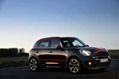 2013-Mini-Countryman-JCW-30_thumb.jpg?imgmax=800