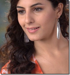 actress_isha_talwar_beautiful_pic