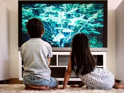 [kids-watching-tv%255B3%255D.jpg]