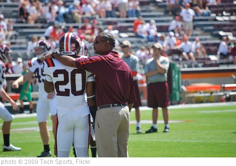 'Virginia Tech freshman Jayron Hosley' photo (c) 2009, Tech Sports - license: http://creativecommons.org/licenses/by-nd/2.0/
