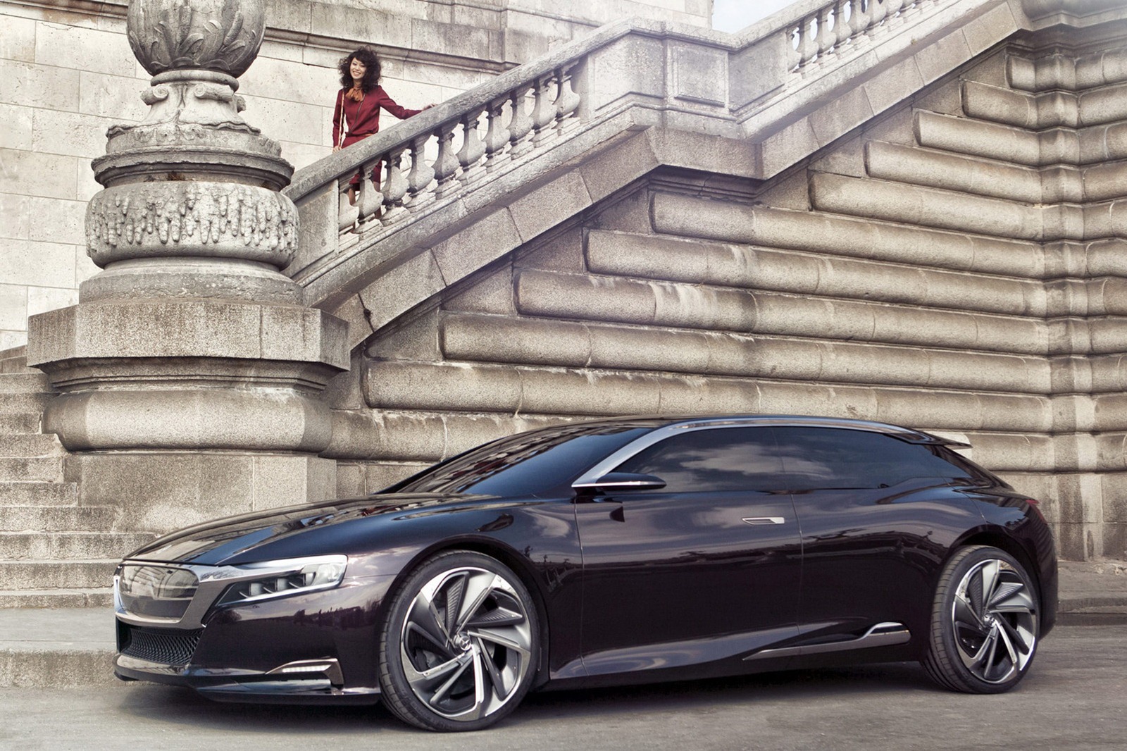 [Citroen-DS9-02%255B2%255D.jpg]
