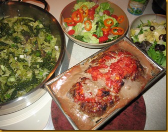 SCD Meatloaf, Savoy cabbage, personalized salads