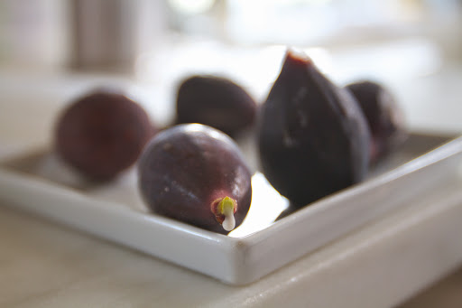 The stems and leaves of the fig tree contain a milky, coagulating substance that is said to rid the skin of wrinkles and calluses. In ancient Greece, fig tree branches were used to stir cheese, accelerating the coagulation process. The stems and leaves of the fig tree contain a milky, coagulating substance that is said to rid the skin of wrinkles and calluses. In ancient Greece, fig tree branches were used to stir cheese, accelerating the coagulation process.